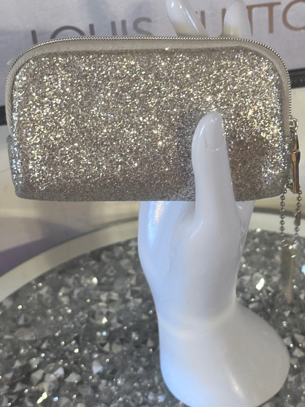 GWP Coach zip-around pouch - Picture 3 of 4